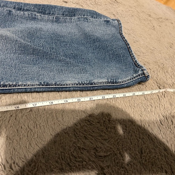 AE Curvy Straight Jeans - Picture 8 of 11